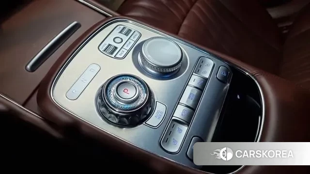 Genesis G90 (RS4) id 3262821 из Кореи 17