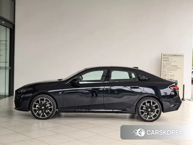 BMW 2 series id 4301376 из Китая 11