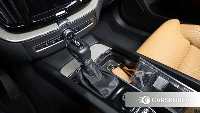 Volvo XC60 second Generation id 3362750 из Кореи 19