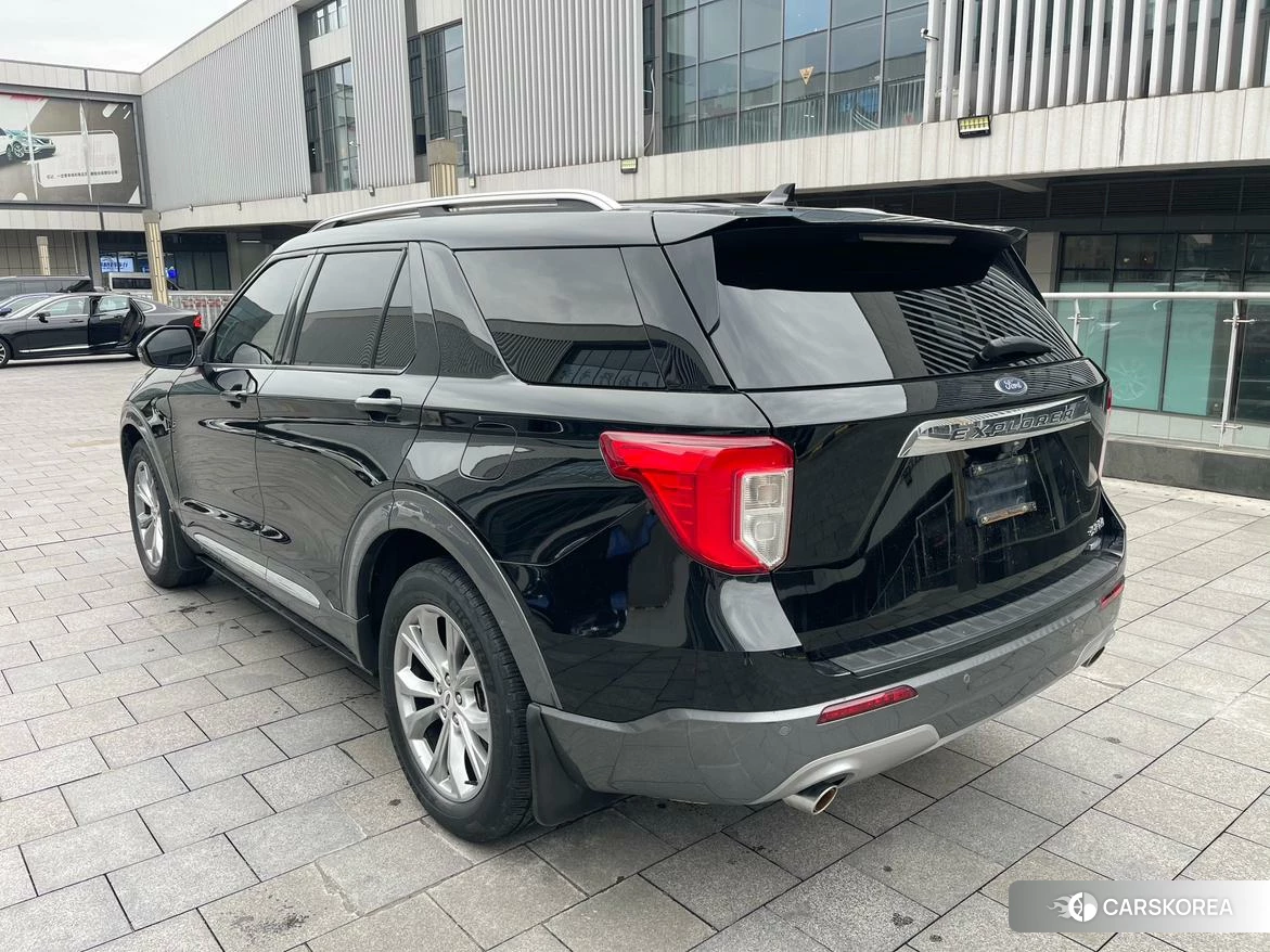 Ford Explorer id 4407592 из Китая 17