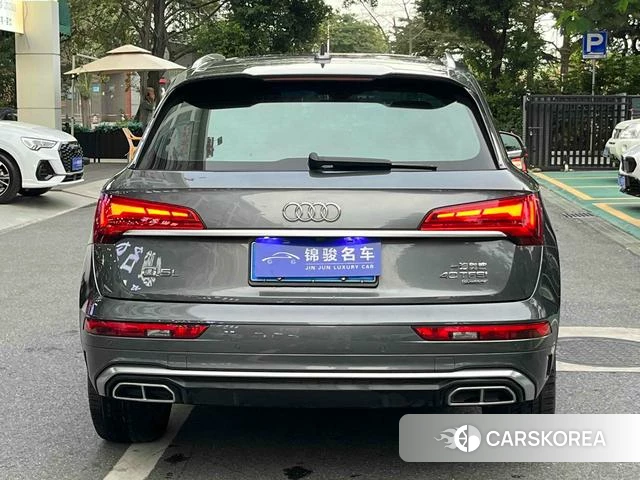 Audi Q5L id 4299703 из Китая 17