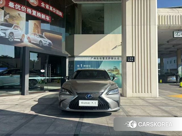 Lexus ES id 4274323 из Китая 10