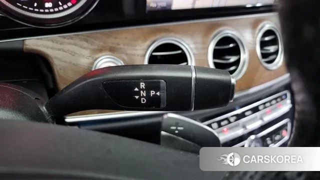 Mercedes-Benz E-Class W213 id 3244076 из Кореи 19