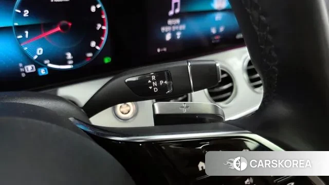 Mercedes-Benz E-Class W213 id 3196933 из Кореи 19