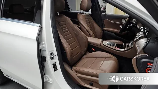 Mercedes-Benz E-Class W213 id 3448778 из Кореи 19