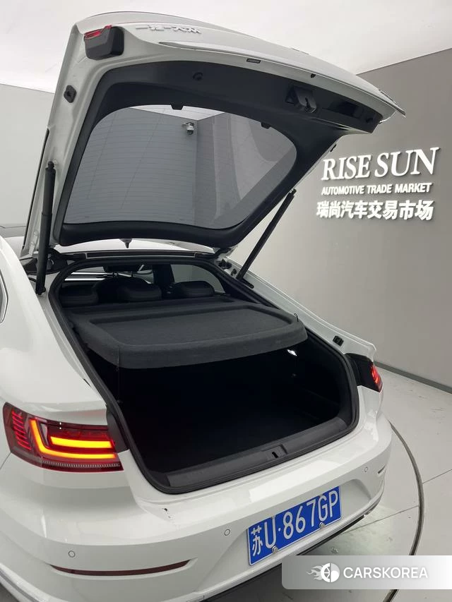 Volkswagen CC id 4213698 из Китая 24