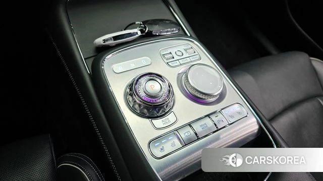 Genesis G90 (RS4) id 4423118 из Кореи 19