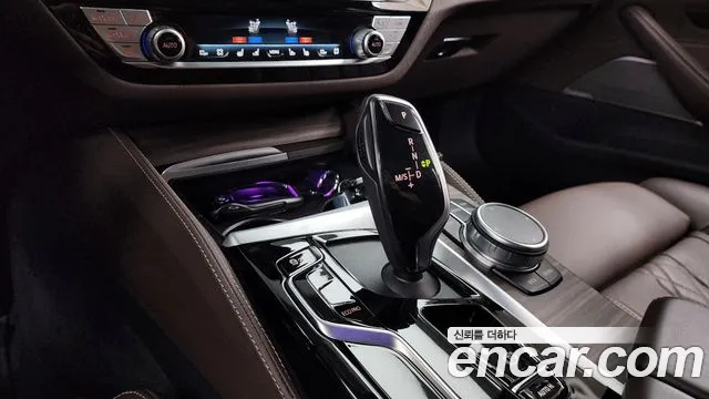 BMW 5 Series (G30) id 2742691 из Кореи 19