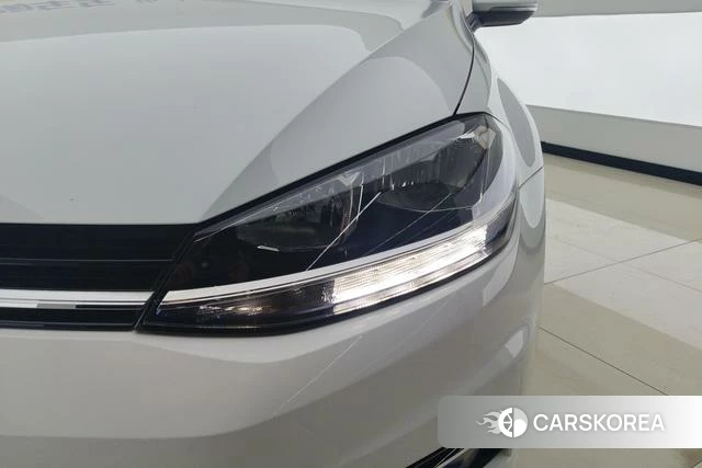 Volkswagen Golf id 4208196 из Китая 16