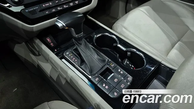 Kia The New Carnival id 2471970 из Кореи 19