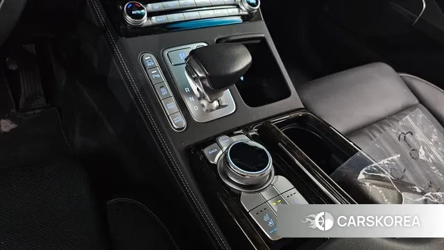 Genesis G90 id 2895640 из Кореи 19