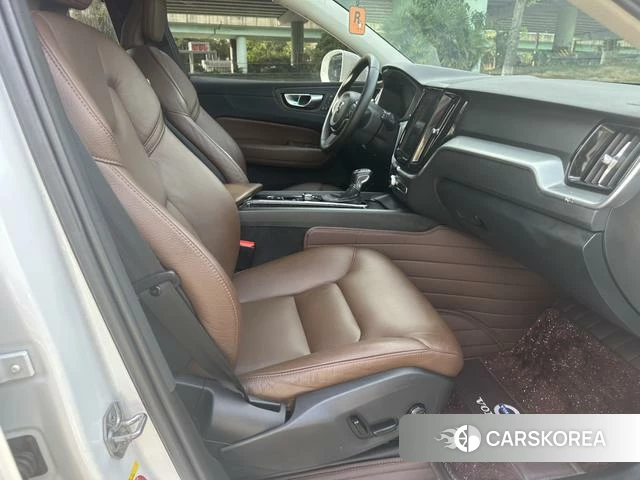 Volvo XC60 id 4254181 из Китая 25