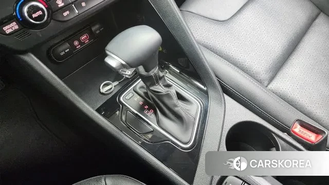 Kia Niro id 3484944 из Кореи 19