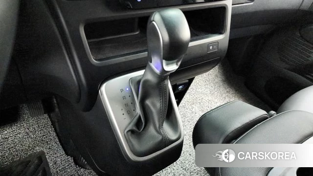 Hyundai Staria id 3963646 из Кореи 19