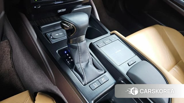 Lexus ES300h 7th generation id 4435420 из Кореи 19