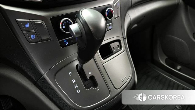 Hyundai The New Grand Starex id 4269167 из Кореи 31