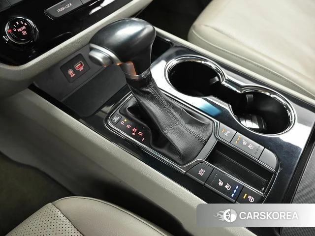 Kia The New Carnival id 4511687 из Кореи 19