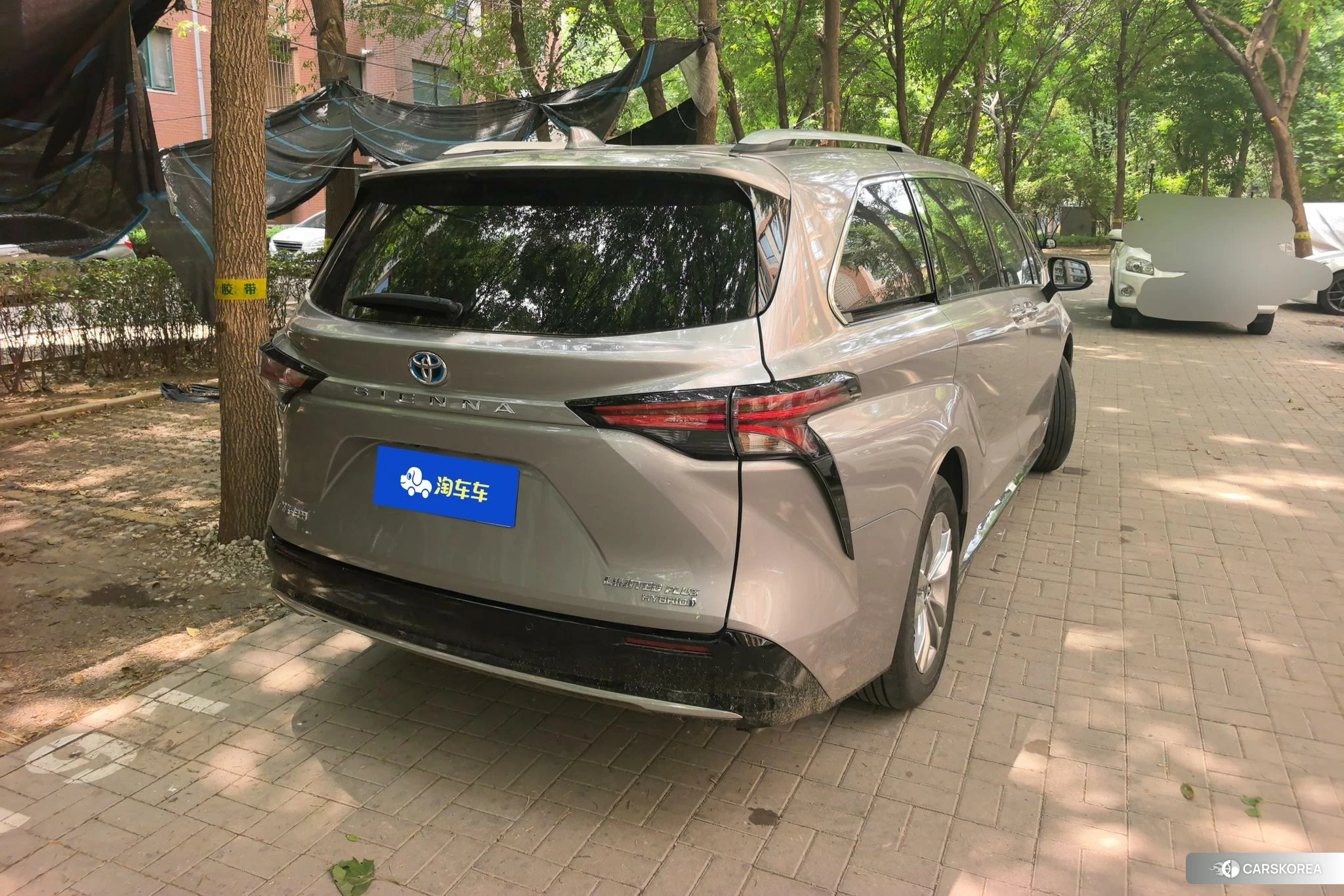 Toyota Saina id 4498608 из Китая 16