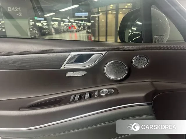 Genesis GV80 id 3402536 из Кореи 14