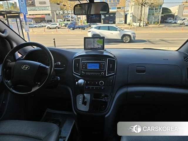 Hyundai The New Grand Starex id 4448256 из Кореи 19