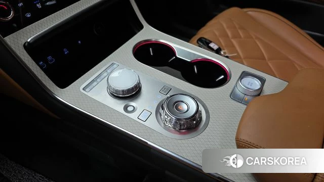 Genesis GV80 id 4200948 из Кореи 32