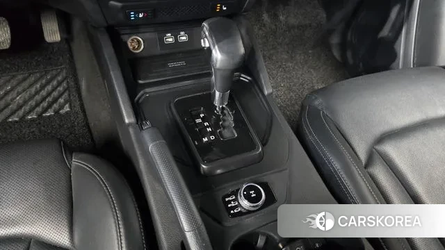 Ssangyong The New Rexton Sports Cannes id 3776563 из Кореи 19