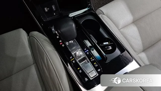 Kia K7 Premier Hybrid id 3428991 из Кореи 19