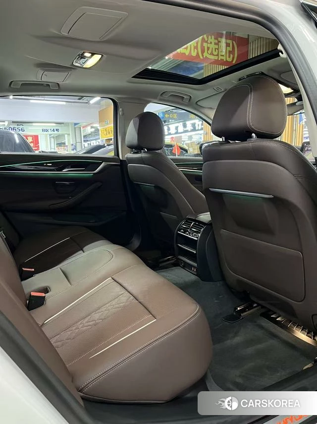 BMW 5 series id 4258749 из Китая 14