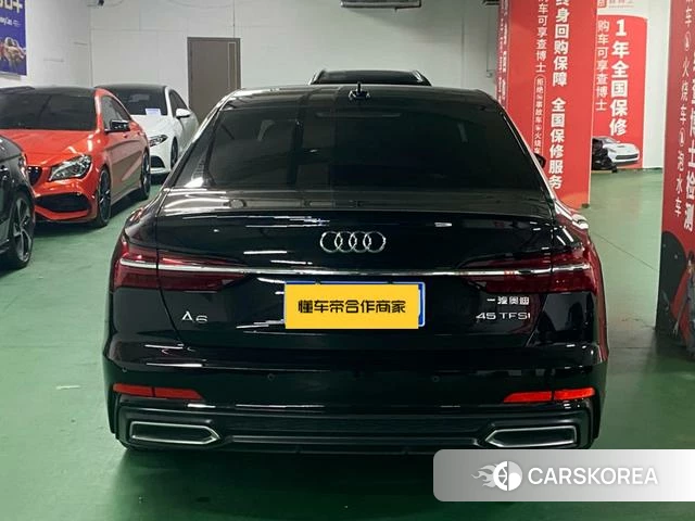 Audi A6L id 4301409 из Китая 9