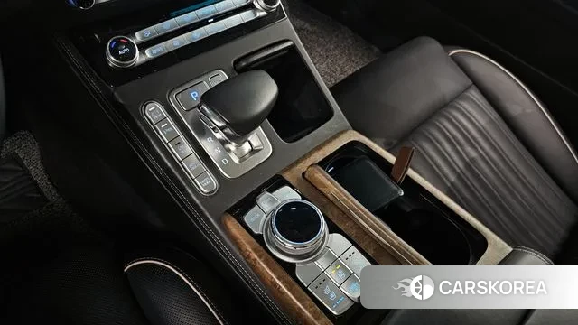 Genesis G90 id 3004348 из Кореи 19