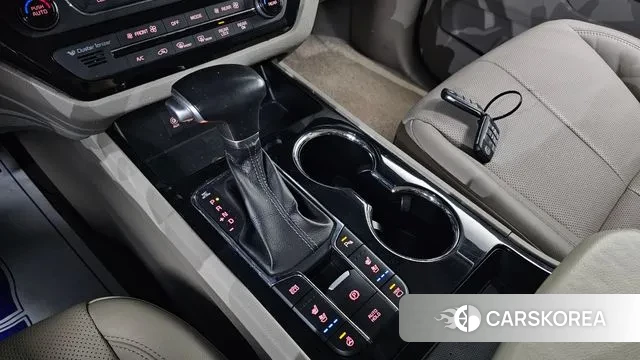 Kia The New Carnival id 3562858 из Кореи 19