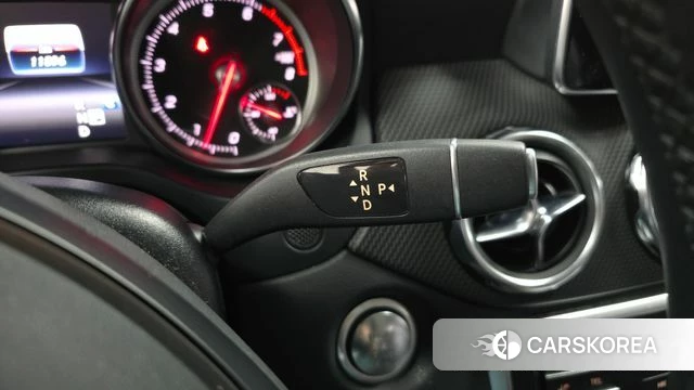 Mercedes-Benz GLA-Class X156 id 4417168 из Кореи 29