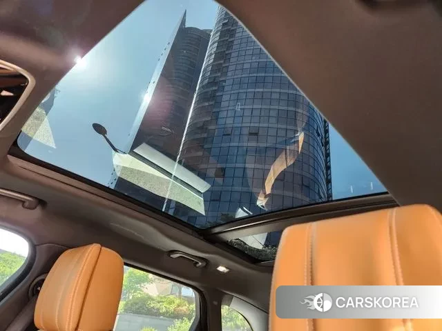 Land Rover Range Rover Velar id 3235778 из Кореи 19