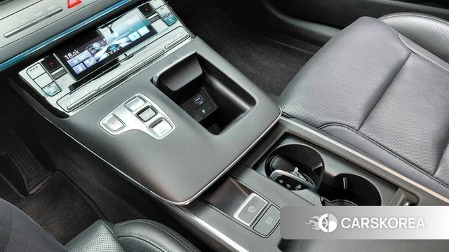 Hyundai The New Grandeur IG Hybrid id 4428497 из Кореи 31