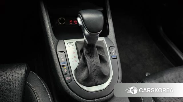 Kia Come New K3 id 4196399 из Кореи 27