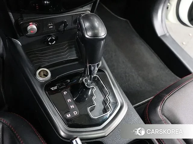 Ssangyong Tivoli Air id 3588603 из Кореи 19