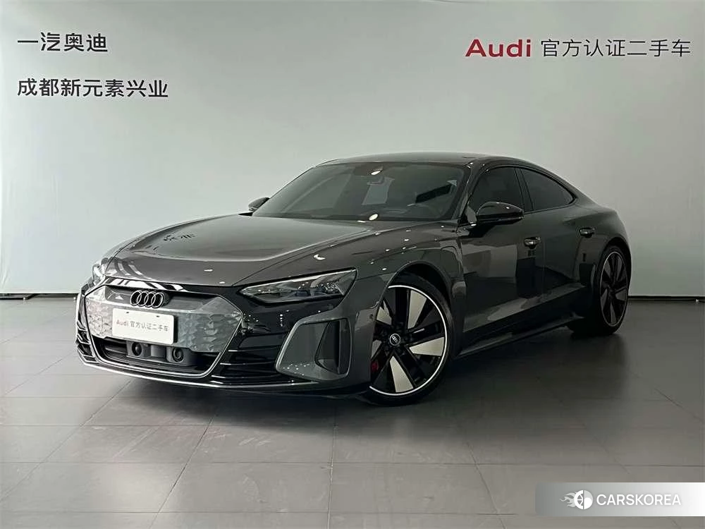 Audi e-tron GT id 4440277 из Китая 16