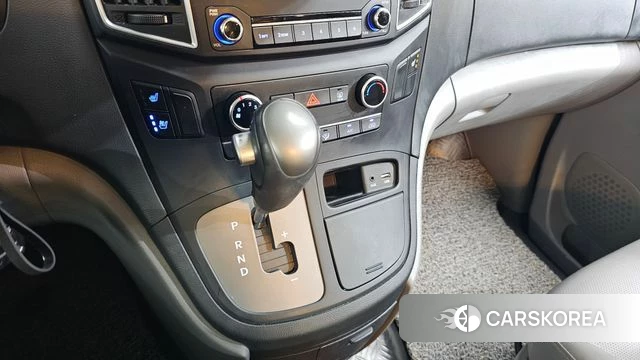 Hyundai The New Grand Starex id 3916604 из Кореи 19