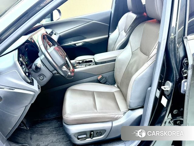 Lexus RX id 4259798 из Китая 15