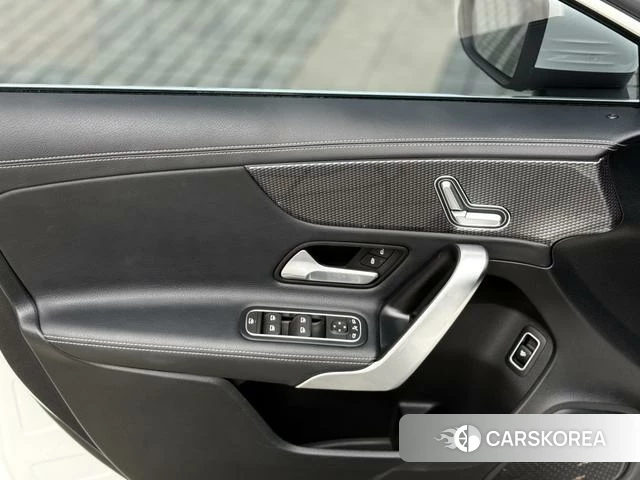Mercedes-Benz Class A id 4255840 из Китая 15