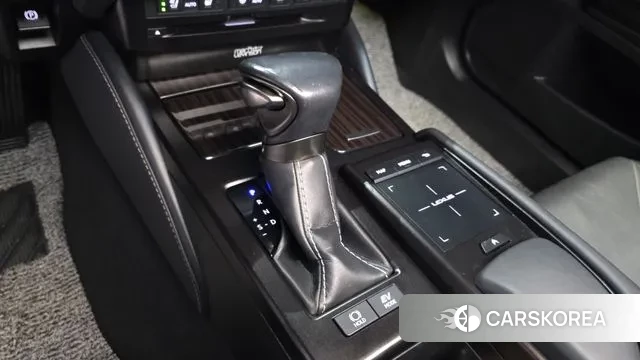 Lexus ES300h 7th generation id 3665855 из Кореи 19