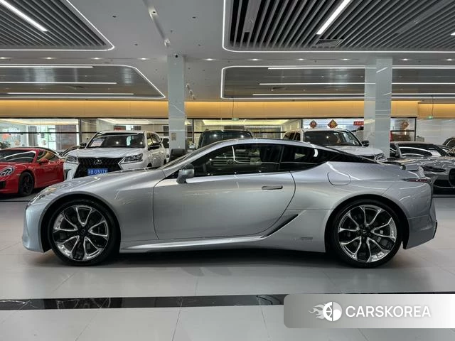 Lexus LC id 4278024 из Китая 15