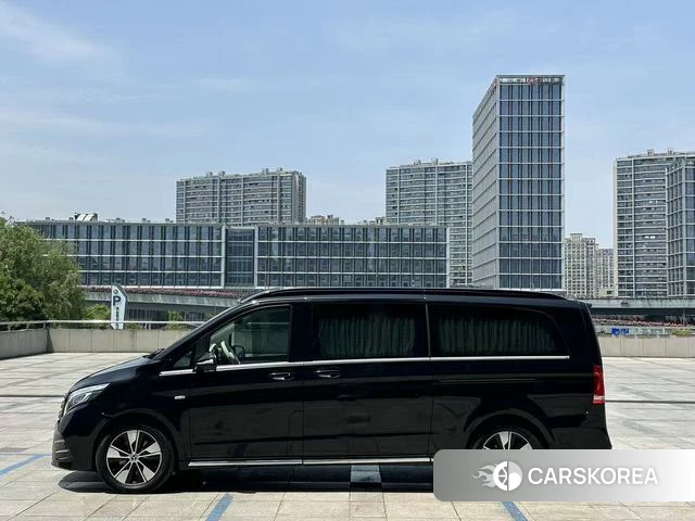 Mercedes-Benz V-class id 4275239 из Китая 13