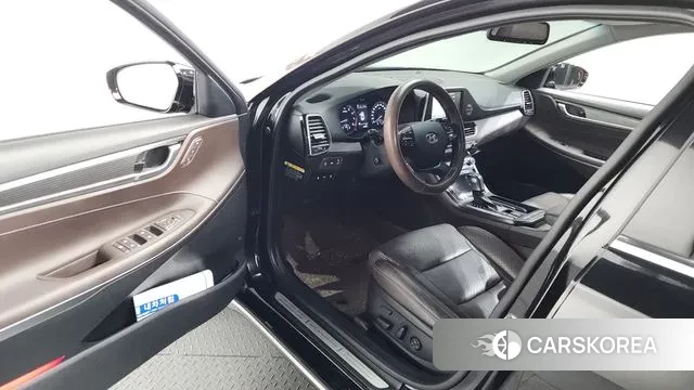Hyundai Grandeur IG id 3709289 из Кореи 19