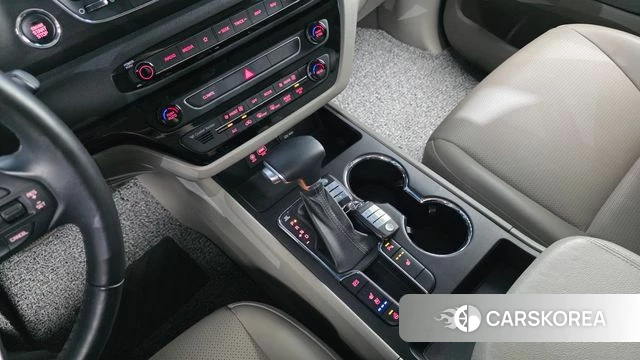 Kia The New Carnival id 4284511 из Кореи 36