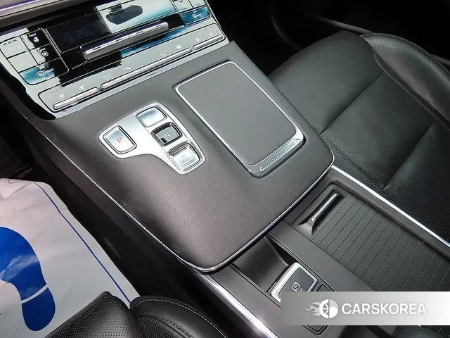 Hyundai The New Grandeur IG id 3685880 из Кореи 19