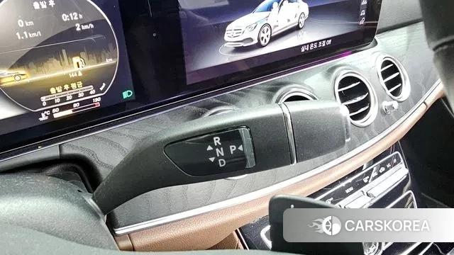 Mercedes-Benz E-Class W213 id 3718292 из Кореи 19