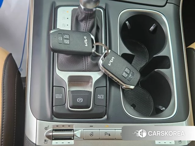 Kia Carnival 4th generation id 4541354 из Кореи 16