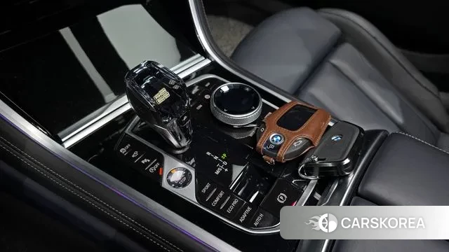 BMW 8 Series (G15) id 3614784 из Кореи 19