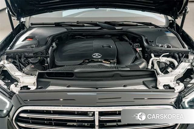 Mercedes-Benz E-class id 3856087 из Китая 25